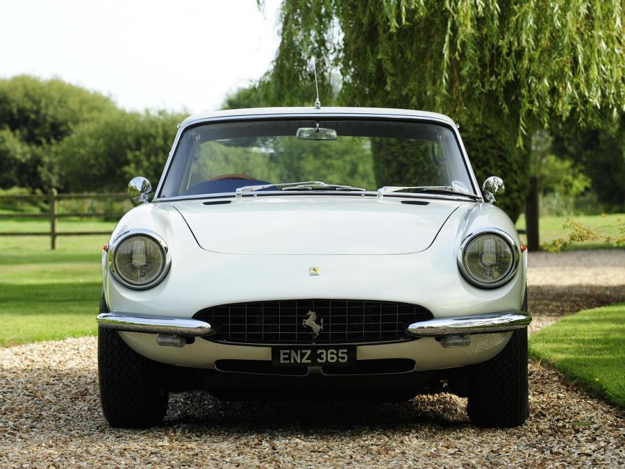  Ferrari 365 GTC 1968 года  (UK) (фото 9 из 15)